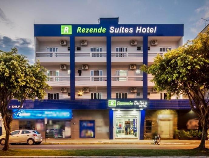 Rezende Suítes 2*
