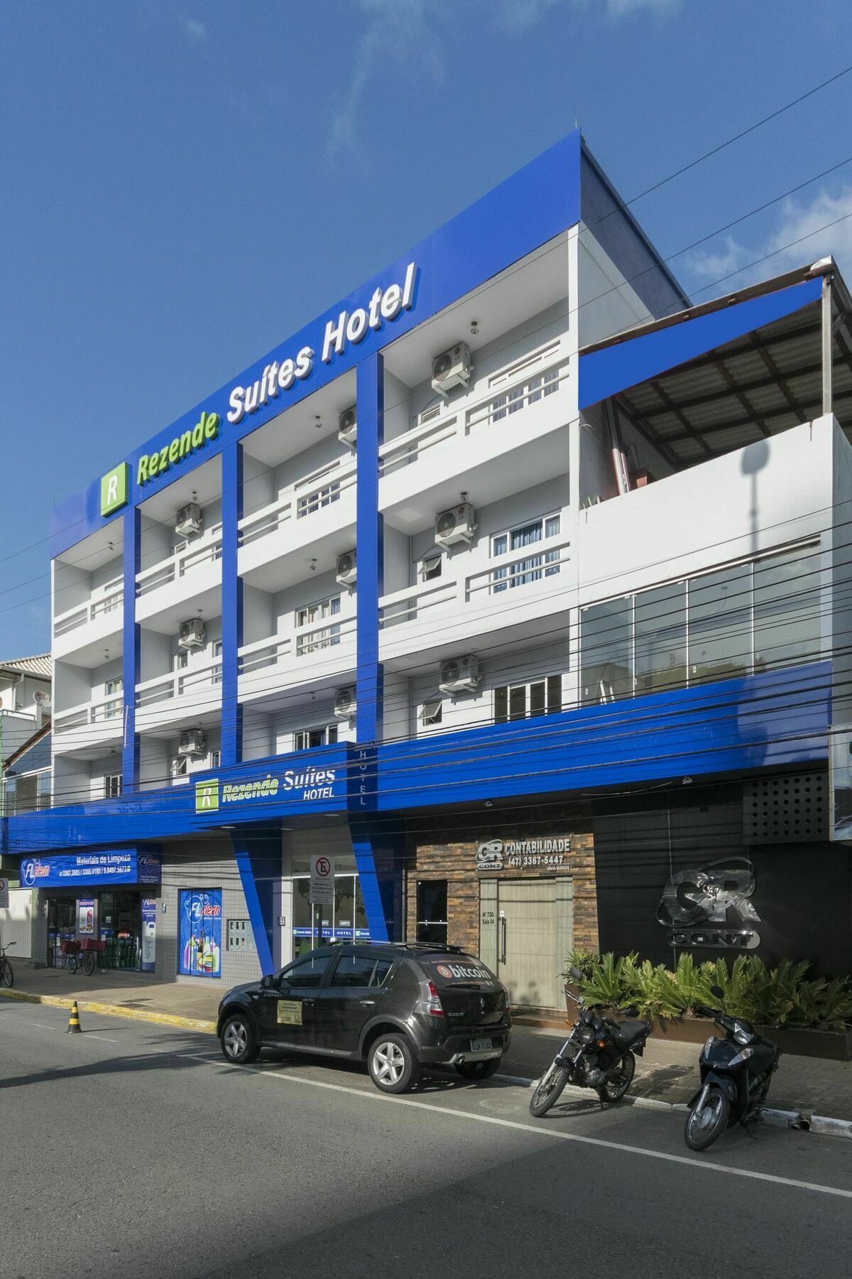 Rezende Suítes 2* Balneário Camboriú